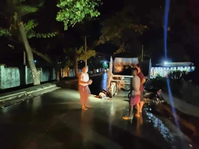  ကျောက်တော်မြို့တွင် ညအချိန် ကားကိုဆိုင်ကယ်ဖြင့် ဝင်တိုက်၍ အမျိုးသားတစ်ဦး ပွဲချင်းပြီးသေဆုံး