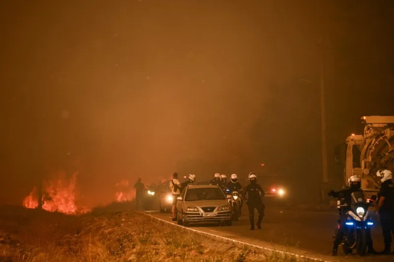တောမီးအကြီးအကျယ်လောင်ကျွမ်းပြီးနောက် ဂရိနိုင်ငံတွင် မီးကျွမ်းနေသော ရုပ်အလောင်း ၁၈ ခုကို ရှာဖွေတွေ့ရှိ