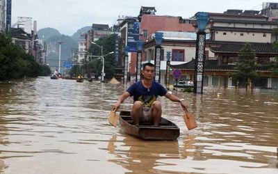 တရုတ်နိုင်ငံတောင်ပိုင်းတွင်ရေကြီး၍ ၅ ဦးသေ၊ လူထောင်ပေါင်းများစွာ ဒုက္ခရောက်