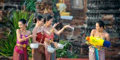 ထိုင်းရိုးရာ နှစ်သစ်ကူး သင်္ကြန်ပွဲတော်ကို ထိုင်းနိုင်ငံ၏ ဒြပ်မဲ့ယဉ်ကျေးမှု အမွေအနှစ်အဖြစ် ယူနက်စကိုက အသိမှတ်ပြု 