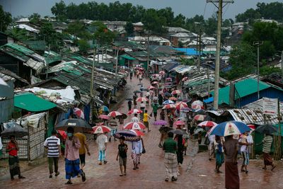 ဘင်္ဂလားဒေ့ရှ်ရောက် ဒုက္ခသည်များအား ပြန်ပို့ဆောင်ရန် ရှေ့ပြေးစီမံချက်အရ လူ(၁၀၀၀)စာရင်းကို မြန်မာဘက်သို့ စိစစ်ရန် ပေးပို့ထားပြီဟုဆို
