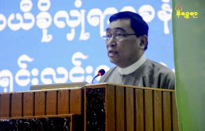 ရခိုင်စစ်ရှောင်များအတွက် ကျပ် ၁ ဒသမ၈ဘီလီယံကျော် ထောက်ပံ့ထားပြီဟု လူ/ကယ်ပြန် ဝန်ကြီးပြောဆိုသော်လည်း လက်တွေ့တွင် အကူအညီမရှိသလောက်ဖြစ်နေဟုဆို