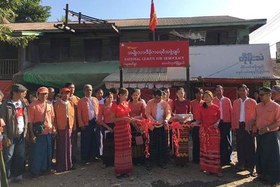 တောင်ကုတ်မြို့နယ် NLDမှ ဦးမင်းအောင်အပါအဝင် အဖွဲ့ဝင် ၃ ဦးကို ဘေးစီမံနှင့် ငြိမ်းစုစီပုဒ်မများဖြင့် ရုံးထုတ်မည်