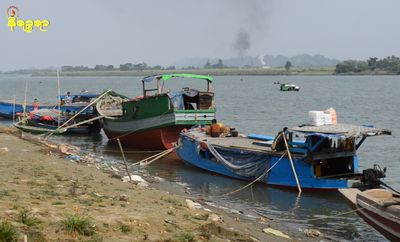 ကျောက်တော်-ပလက်ဝ ကုလားတန်မြစ်ရေကြောင်းလိုင်း ဆန်သယ်ယူခွင့်ပိတ်ပင်ကန့်သတ်ထားဆဲဟုဆို