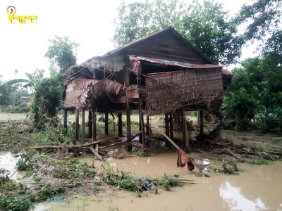 သံတွဲတွင် ရေဘေးကြောင့် ပျက်စီးသွားသည့်နေအိမ်တစ်လုံးစီအတွက် ပြည်နယ်ကောင်စီက ငွေကျပ် (၆)သိန်းစီပေး