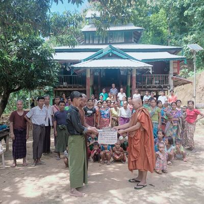 အိန္ဒိယနိုင်ငံသို့ထွက်ပြေးရောက်ရှိနေသည့် ပလက်ဝမှစစ်ဘေးရှောင်များအတွက်မလေးရှားရောက်ရခိုင်များကကျပ်သိန်း ၁ဝဝကျော်ထောက်ပံ့