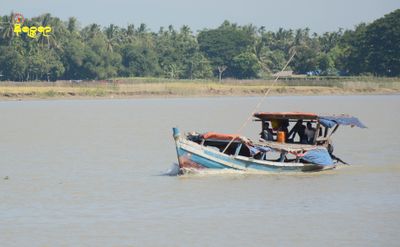 ပုဏ္ဏားကျွန်းတွင် အရပ်သားစက်လှေများကို စစ်တပ်က လိုက်လံဖမ်းဆီးနေ