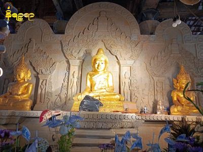 ကျောက်တော်မြို့ရှိ သမိုင်းဝင် မဟာမုနိဘုရားပလ္လင်တော်ကို ဓညဝတီခေတ်လက်ရာအတိုင်း အသစ်ပြန်လည်ပြုလုပ်နေ