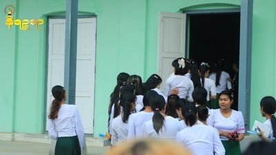 စနစ်ဟောင်းတက္ကသိုလ်ဝင်တန်းစာမေးပွဲ ယနေ့ စတင်