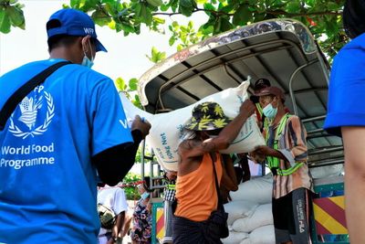 ကန့်သတ်ပိတ်ပင်မှုကြောင့် မတ်လအတွင်း မောင်တောနှင့် ဘူးသီးတောင်ရှိ ဒုက္ခသည် ၂၈၀၀၀ ကျော်အတွက် WFP က စားနပ်ရိက္ခာ ထောက်ပံ့မပေးနိုင်ခဲ့