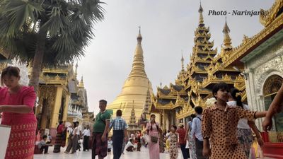 မြန်မာနှစ်ဆန်း (၁) ရက်နေ့ ရန်ကုန်ရွှေတိဂုံဘုရားမြင်ကွင်း (ဓာတ်ပုံသတင်း)