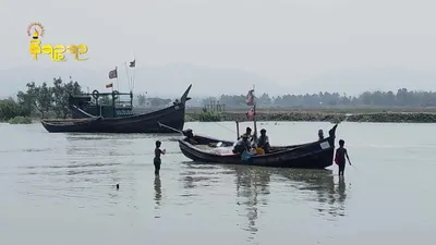 ရေတပ်က တောင်းသည့်ငွေကိုမပေးနိုင်၍ နတ်မြစ်အတွင်း စက်‌လှေတစ်စီးကို စစ်ရေယာဉ်က ဝင်တိုက်ရာမှ စက်လှေနစ်မြုပ်ပြီး ကလေးငယ်များအပါဝင် မွတ်ဆလင် ၃၈ ဦး ရေနစ်သေဆုံးဟုဆို 