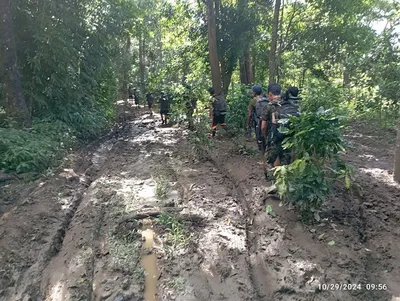 အမ်းမြို့သို့ ရိက္ခာပို့ပြီး ပြန်လာသော စစ်ယာဉ်တန်း ငဖဲမြို့နယ်တွင် တိုက်ခိုက်ခံရ  (စစ်ကောင်စီတပ်ဖွဲ့ဝင် ၁၀ ဦးသေဆုံးပြီး အမြောက်အများ ဒဏ်ရာရ)